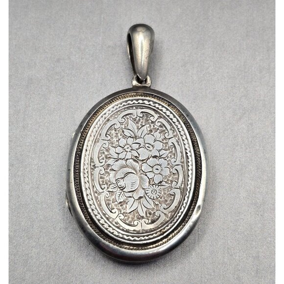 Antique Victorian Sterling Silver Floral Locket Pendant 2" Photo Insert 16.5g - Picture 1 of 9